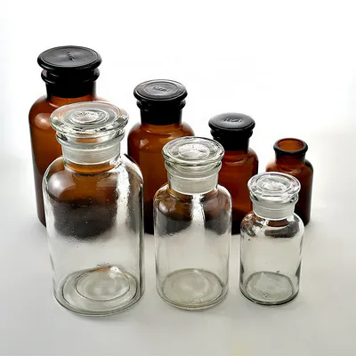 Лабораторная посуда: склянки для реактивов и их отличие от банок