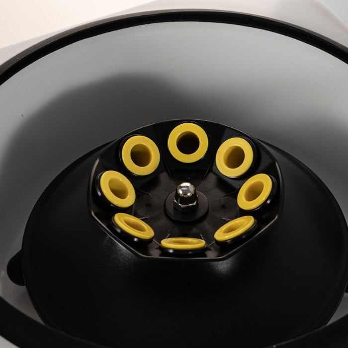 Центрифуга для пробирок 15 мл х 8 шт (2/5/10 мл х 8 шт), 500-4000 об/мин, ускорение 2075 xg, мощность 60 W, цифровое управление, Лаборио LC500-8