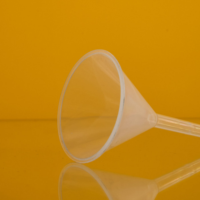 Воронка п/п 60 мм, длинный стебель, Лаборио