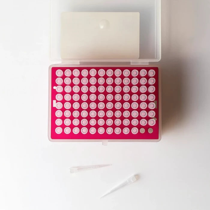 Наконечник для дозаторов с фильтром 20-300 мкл, для ПЦР, тип Eppendorf, с делениями, стерильный (без ДНКаз, РНКаз), упаковка - штатив 96 шт, Aptaca