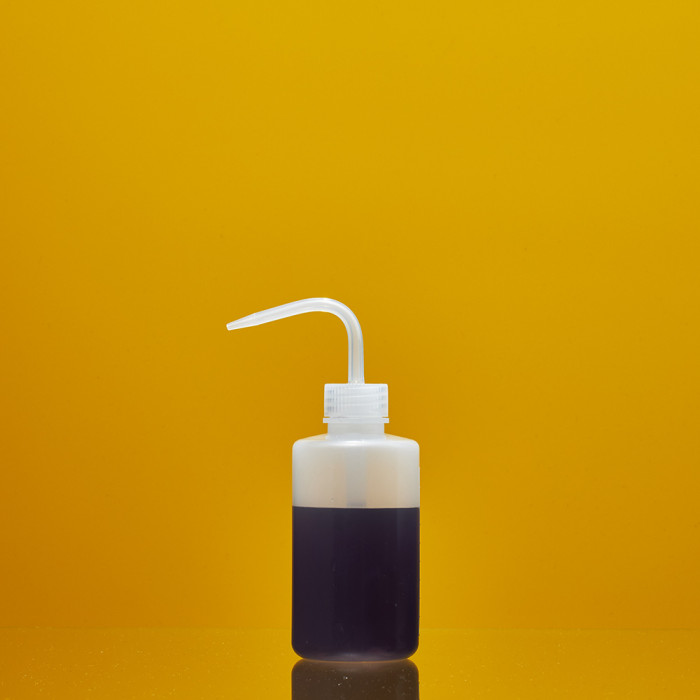 Лабораторная промывалка п/п 250 мл, Лаборио