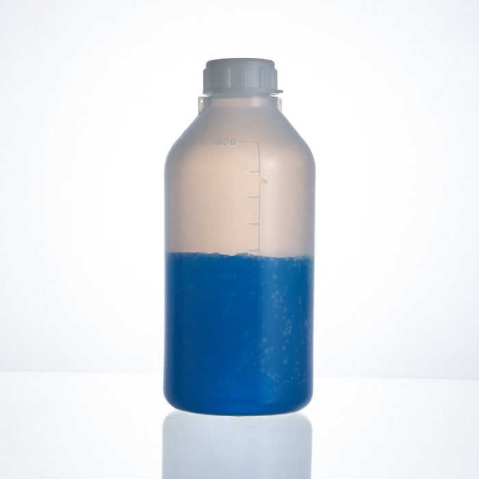 Бутылка градуированная 1000 мл, с узким горлом, серая, с крышкой, ПЭВД, LAMAPLAST