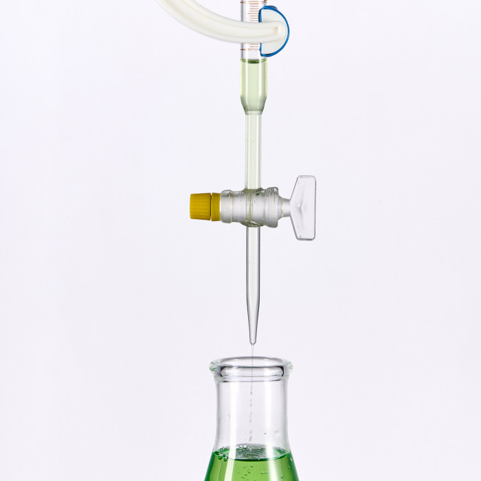 Бюретка с краном (кран с резьбовым уплотнением) 1-1-2-50-0,1