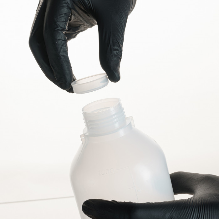 Бутылка градуированная 1000 мл, с узким горлом, с крышкой, п/эт, LAMAPLAST