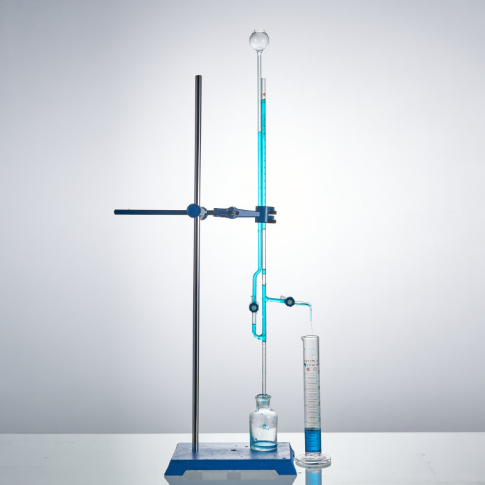 Бюретка с краном (кран с резьбовым уплотнением) 1-2-2-1-0,01 (микробюретка)