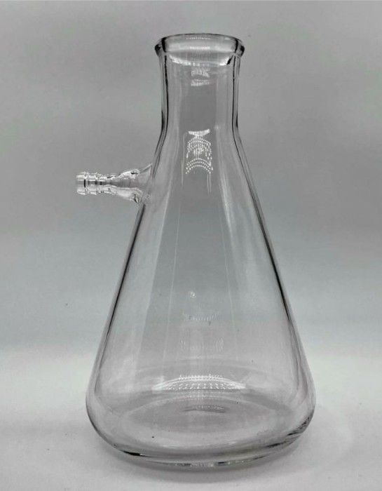 Колба Бунзена 1000 мл (с тубусом) 1-1000, с цилиндрической горловиной, без градуировки