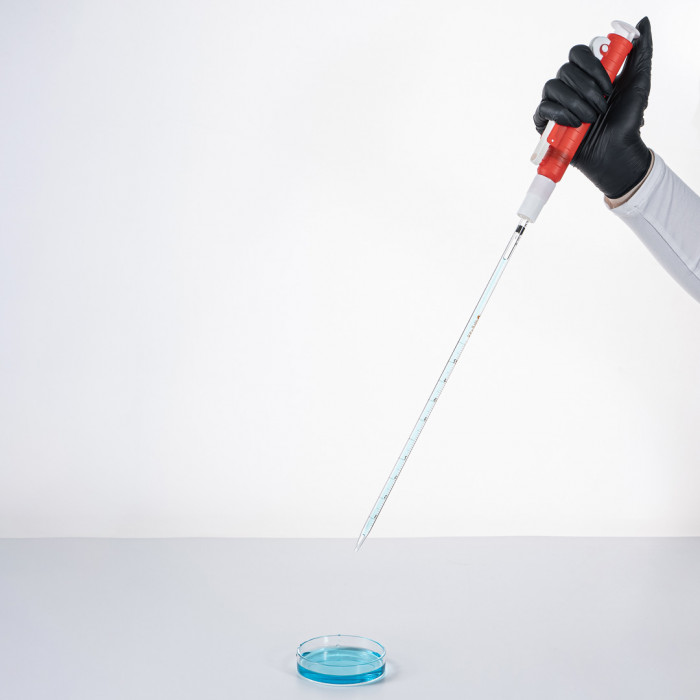 Пипетатор (фингер) поршневой до 25 мл
