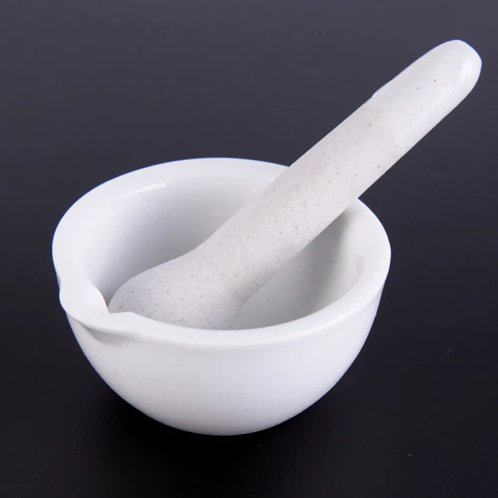 Ступка фарфоровая с пестиком 130 х 62 мм