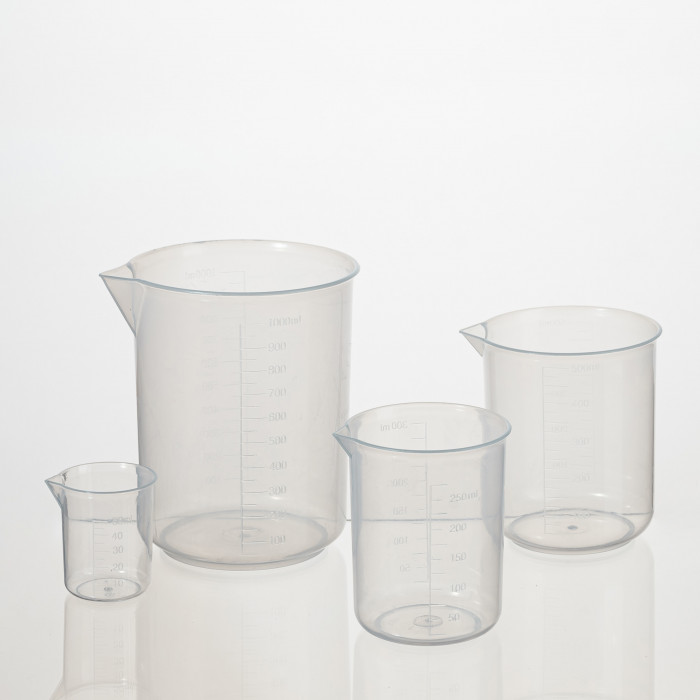 Набор п/п стаканов-мензурок с носиком и градуировкой, 1000 мл, 500 мл, 250 мл, 50 мл