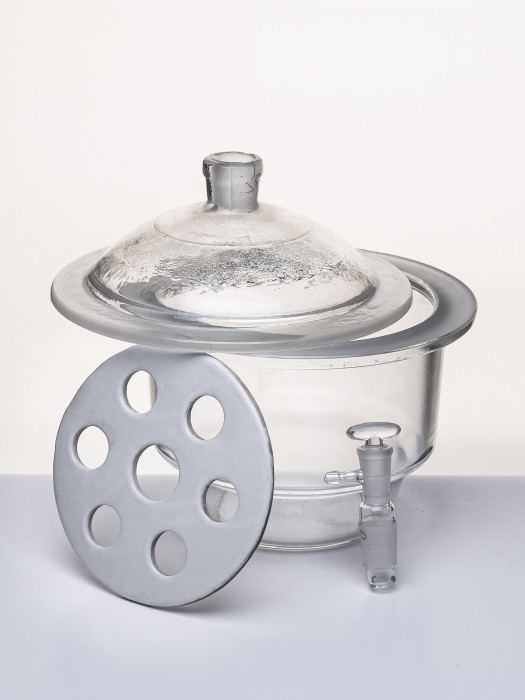 Эксикатор вакуумный с краном 1-180 мм, светлое стекло