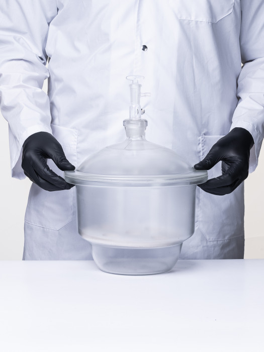 Эксикатор вакуумный с краном 1-210 мм, светлое стекло