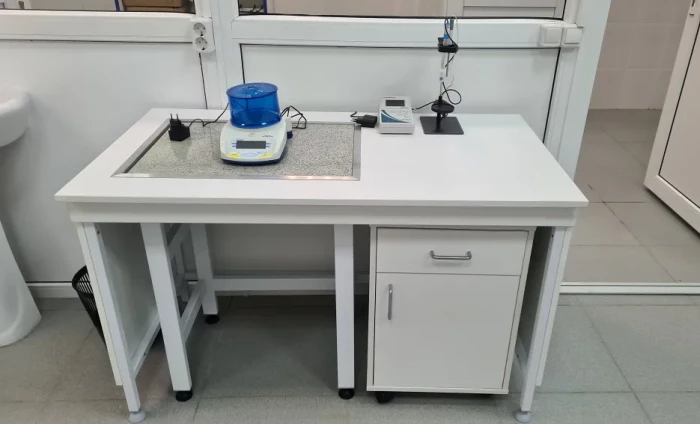 Стол антивибрационный для весов лабораторных серия "Стандарт" СТ.СВВ.120.60.90.К16-Г60