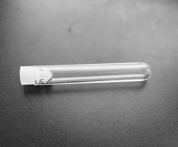 Пробирка цилиндрическая 5 мл 11.6 х 75 мм, с пробкой, без делений, п/п, уп. 500 шт.