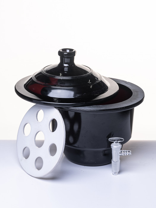 Эксикатор вакуумный с краном 1-180 мм, темное стекло