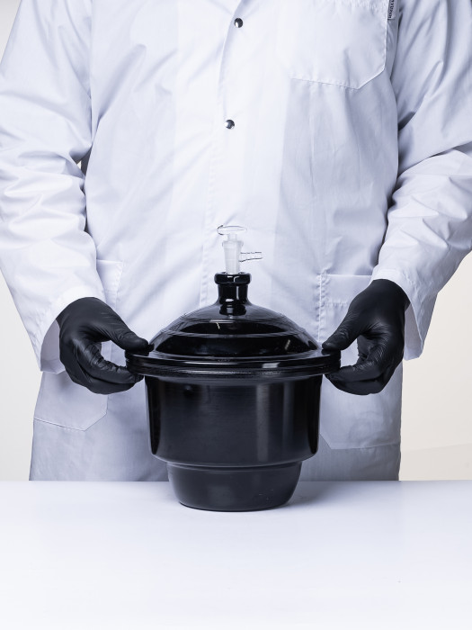 Эксикатор вакуумный с краном 1-150 мм, темное стекло