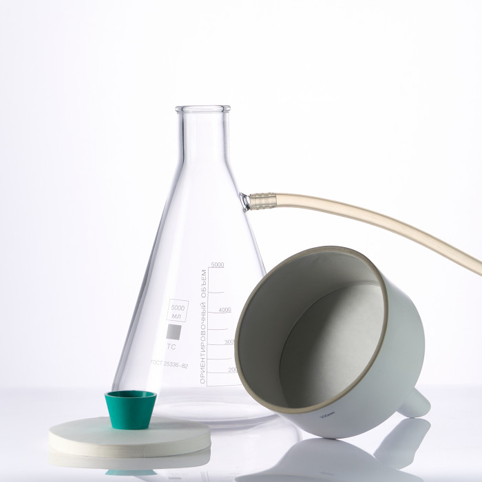 Набор для вакуумного фильтрования на 5000 мл (Бунзена 5000 мл, Бюхнера 200 мм, фильтровальная бумага 52 х 60 см, трубка 2 метра 10 мм)