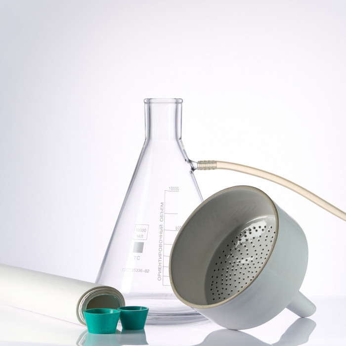 Набор для вакуумного фильтрования на 10000 мл (Бунзена 10000 мл, Бюхнера 250 мм, фильтровальная бумага 52 х 60 см, трубка 2 метра 12 мм)