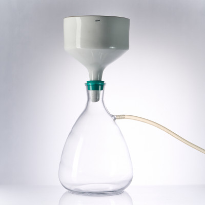 Набор для вакуумного фильтрования на 20000 мл (Бунзена 20000 мл, Бюхнера 300 мм, фильтровальная бумага 52 х 60 см, трубка 2 метра 12 мм)