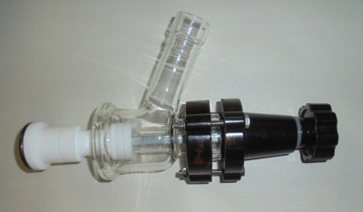 Кран сливной к реактору на 20 литров