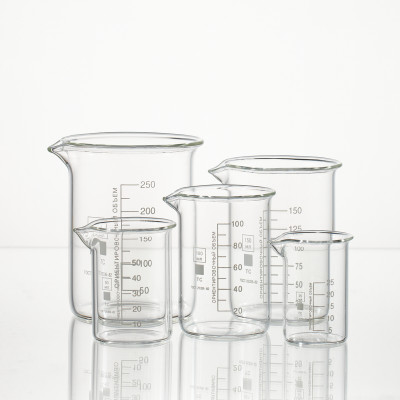 Набор стаканов (тип Н, низкий с делениями и носиком, термостойкий) ТС 250, 150, 100, 50, 25 мл, 3943