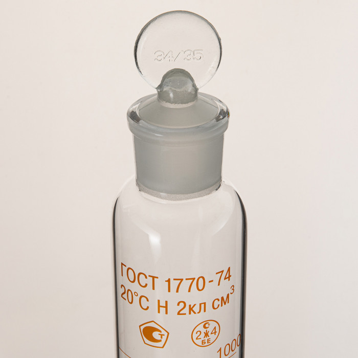 Цилиндр 1000 мл (мерный: исполнение 2 - с пришлифованной пробкой, на стеклянном основании), 2-1000-2