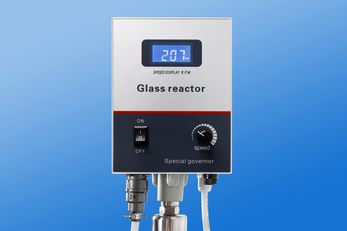 Стеклянный реактор на 3 л​ SF-3L, с рубашкой, стекло Boro 3.3