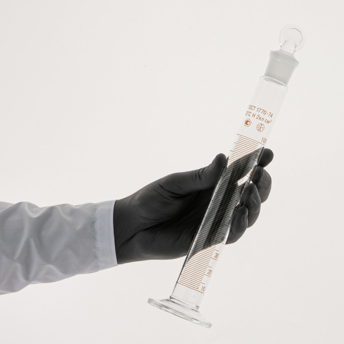 Цилиндр 100 мл (мерный: исполнение 2 - с пришлифованной пробкой, на стеклянном основании), 2-100-2