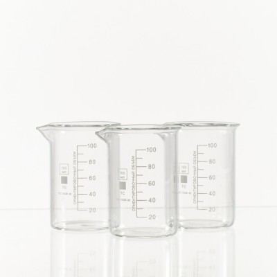 Набор лабораторных стаканов 3 шт (тип В, высокий с делениями и носиком, термостойкий) ТС 100 мл, 2527