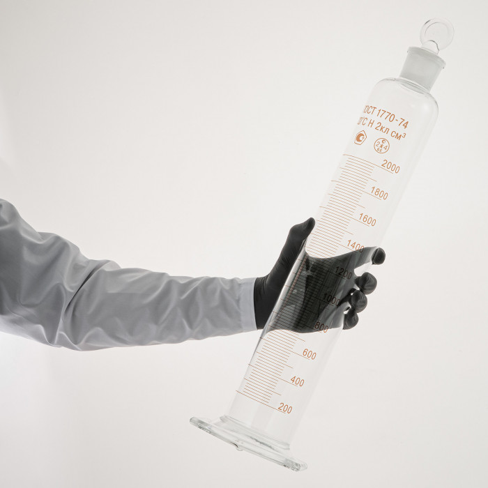 Цилиндр 2000 мл (мерный: исполнение 2 - с пришлифованной пробкой, на стеклянном основании), 2-2000-2