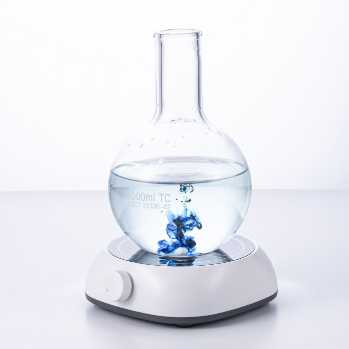 Магнитная мешалка 2 л, 200-2000 об/мин, мощность 5 W, рабочая платформа 135 мм, дисплей, Лаборио MS-5S