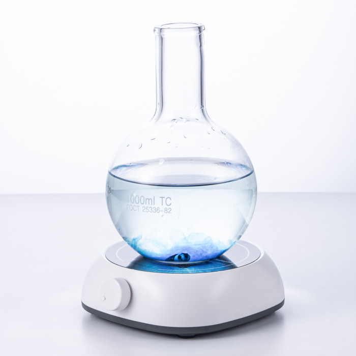 Магнитная мешалка 2 л, 200-2000 об/мин, мощность 5 W, рабочая платформа 135 мм, дисплей, Лаборио MS-5S